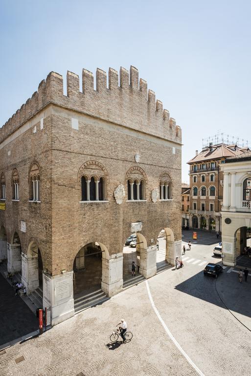 Myplace Piazza Dei Signori Apartments Treviso Bagian luar foto