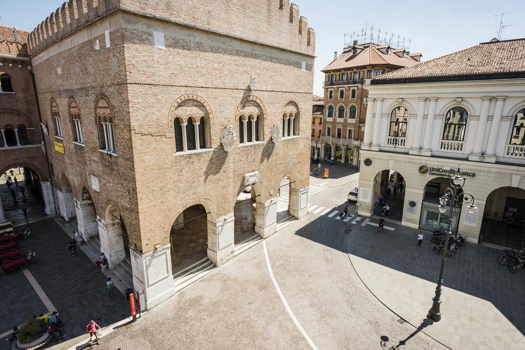 Myplace Piazza Dei Signori Apartments Treviso Bagian luar foto