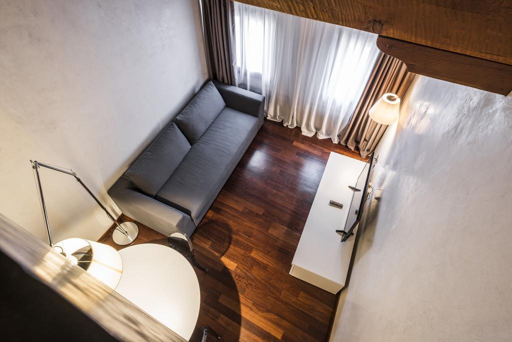 Myplace Piazza Dei Signori Apartments Treviso Bagian luar foto
